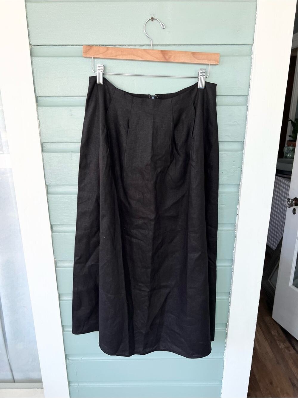 OPT 100% linen skirt black knee midi length natural fibers coastal summer size 4